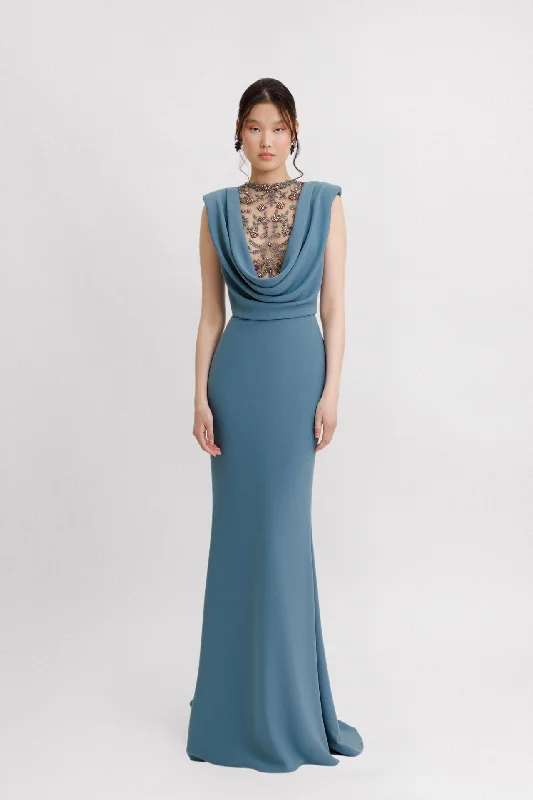 Cowl neckline sleeveless crepe dress