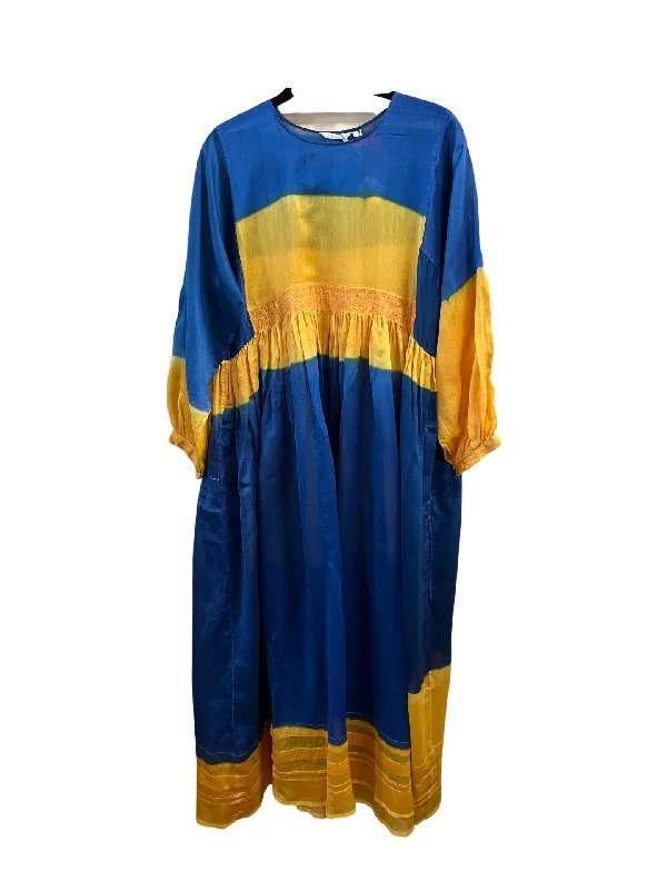 Injiri Taanbaan-41 Ladies Dress