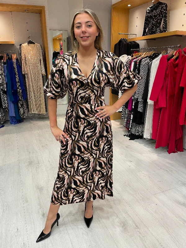 Soaked In Luxury V Neck Dress in Fudge Swirl