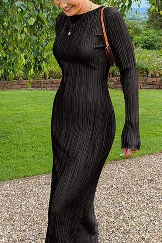 LONG SLEEVE PLEATED LONG DRESS
