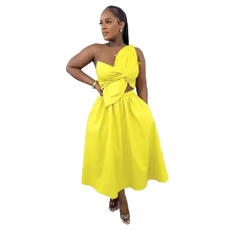 SEXY SOLID COLOR SHOULDER PETAL HOLLOW DRESS