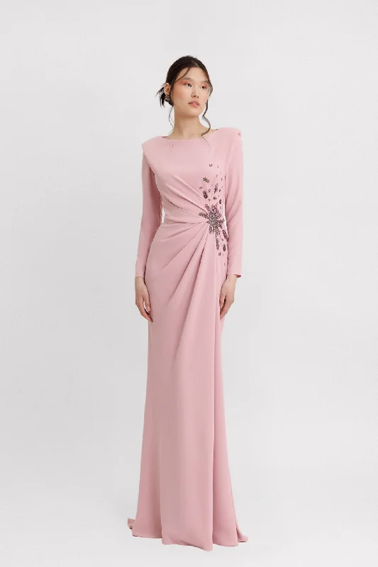 Structured shoulders crepe dress