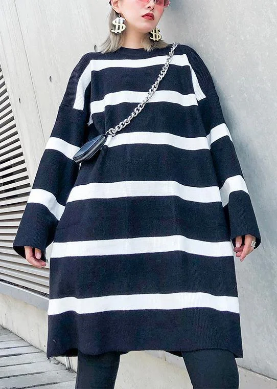 Cozy black white striped knitwear o neck baggy sweater tops Ribbed Striped Patterned Cozy black white striped knitwear o neck baggy sweater tops Ribbed Striped Patterned