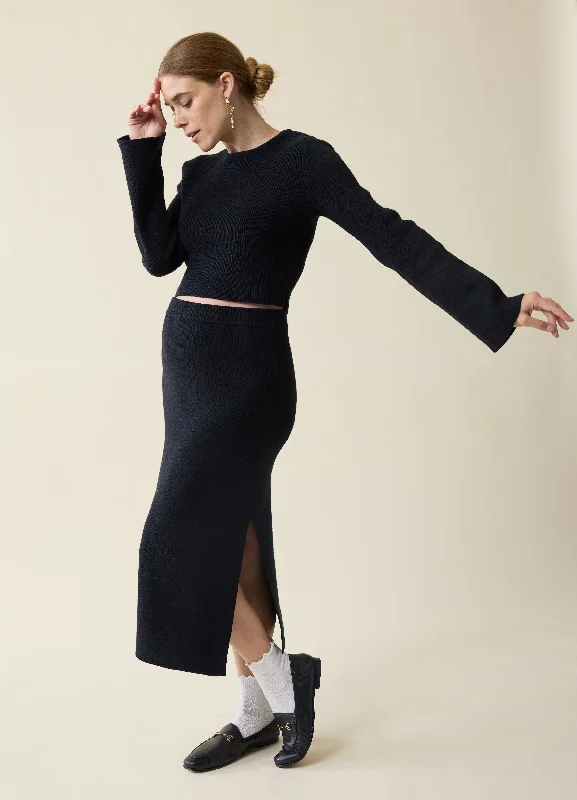 The Mix + Mingle  Black Maternity Sweater Midi Skirt Graphic Sweater Embroidered Appliqued