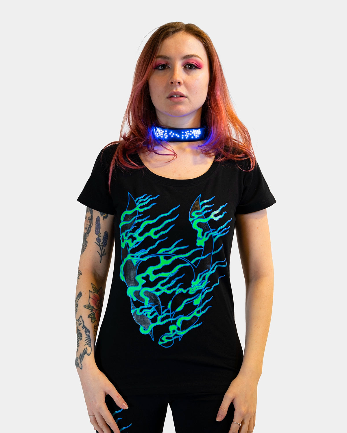 DRAGONITE T-SHIRT GIRLS BLACK Graphic Embroidered Appliqued