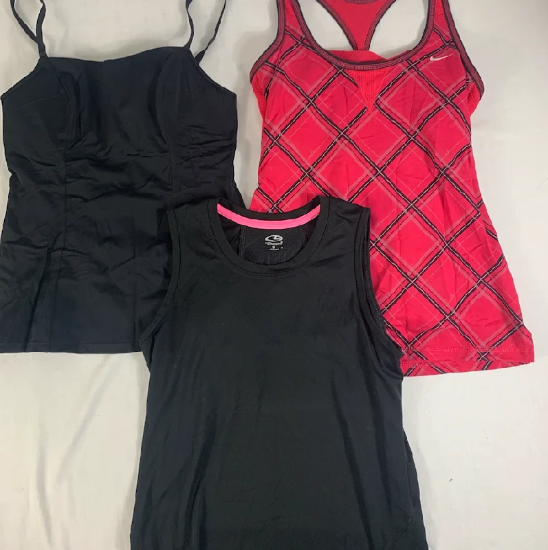 Bundle Tank Tops Size Small essential tank top