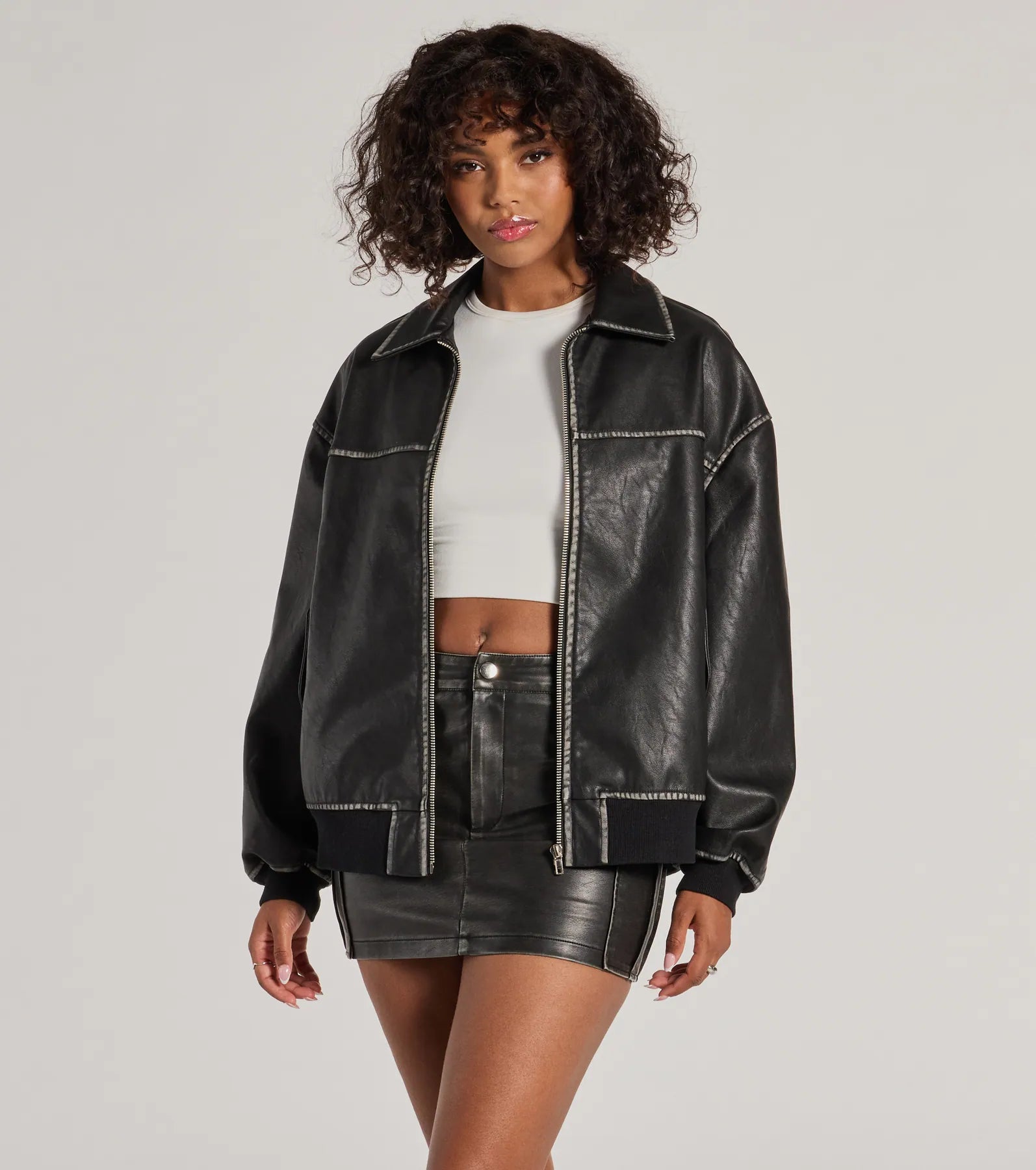 Vintage Chic Faux Leather Oversized Bomber Jacket Faux Fur Fabric Real Fur Fabric Shearling Fabric
