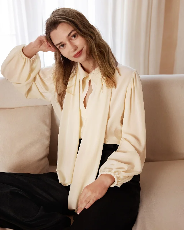 Elegant Pullover Silk Peony Blouse for Women Turtleneck Warm Pullover