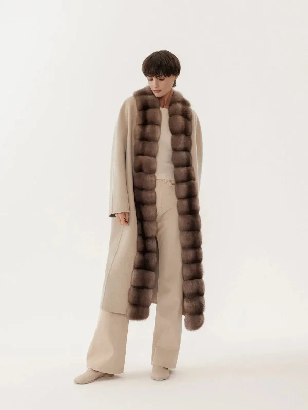 Cashmere coat with natural sable fur trim